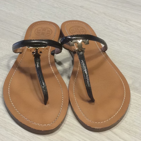 Tory Burch Shoes - Tory Burch “T” logo Flat Thong Black Sandal - 7